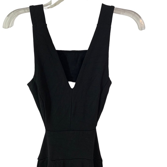 Fraiche by J Jumpsuit Cutout Sleeveless Black S NWT - Picture 3 of 7